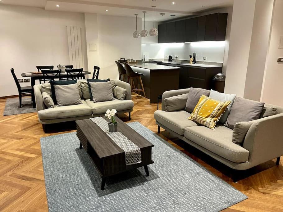 The Penthouse By Condokeeper Apartamento Londres